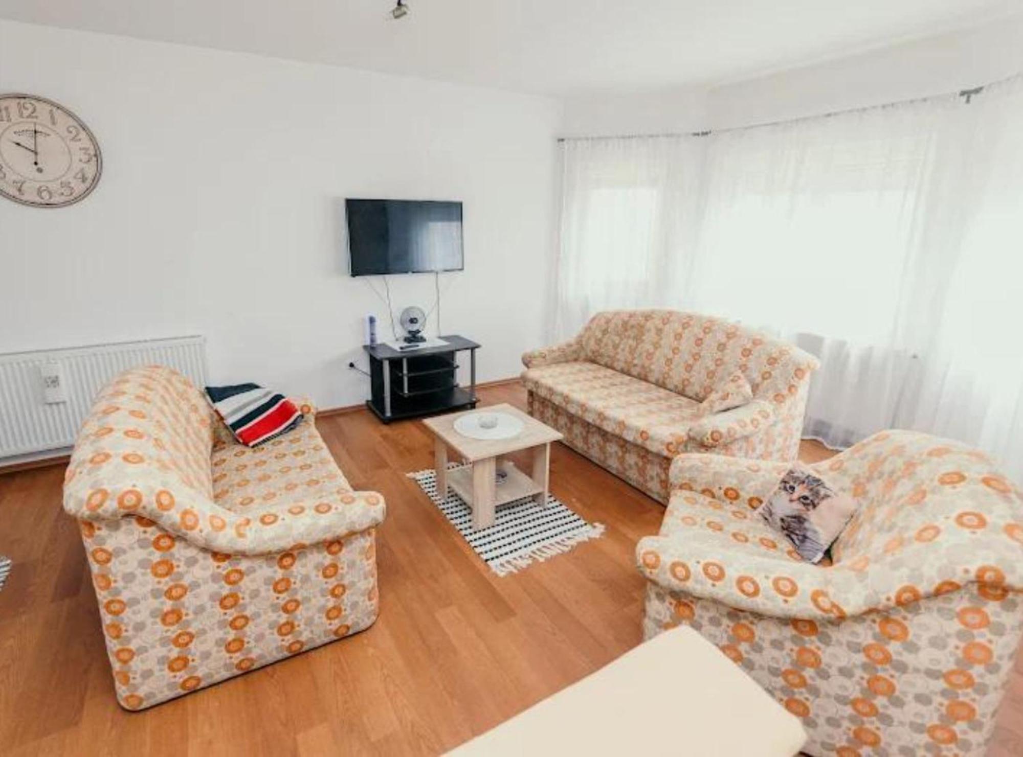 Apartmani Tea I Toni Gradiste Экстерьер фото
