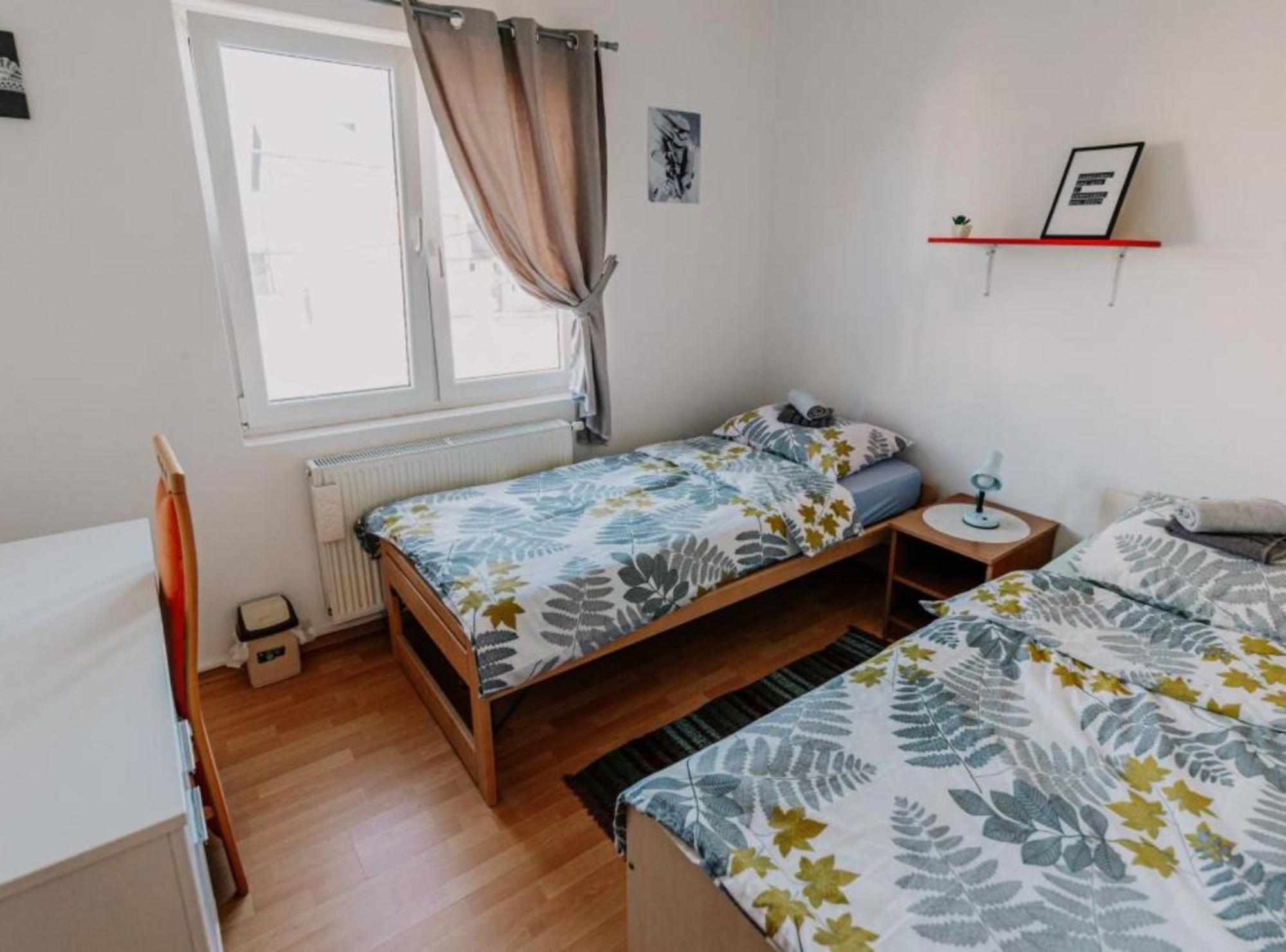 Apartmani Tea I Toni Gradiste Экстерьер фото
