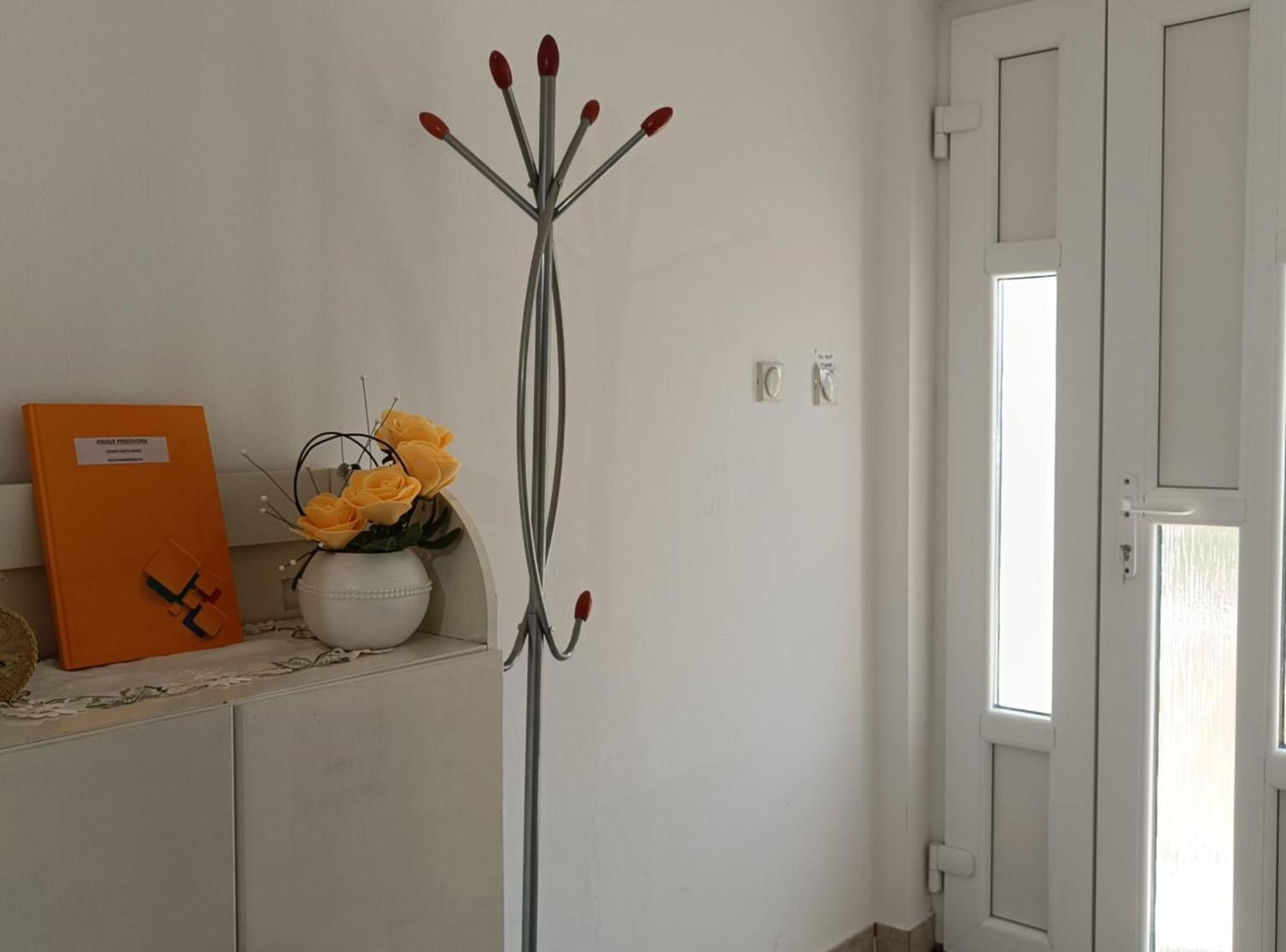 Apartmani Tea I Toni Gradiste Экстерьер фото